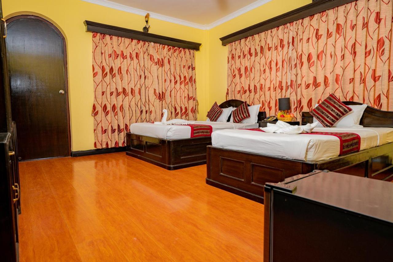 Hotel Bougainvillea Pokhara Exterior photo